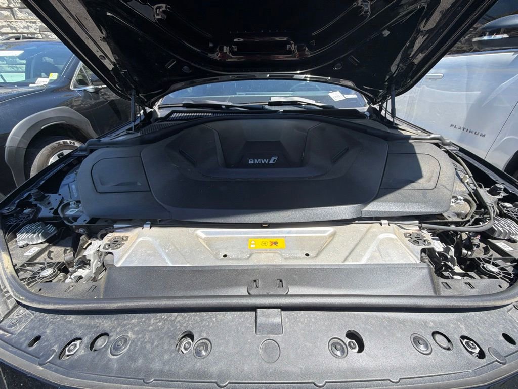 Used 2024 BMW i4 eDrive35 w/ Premium Package RWD image 11