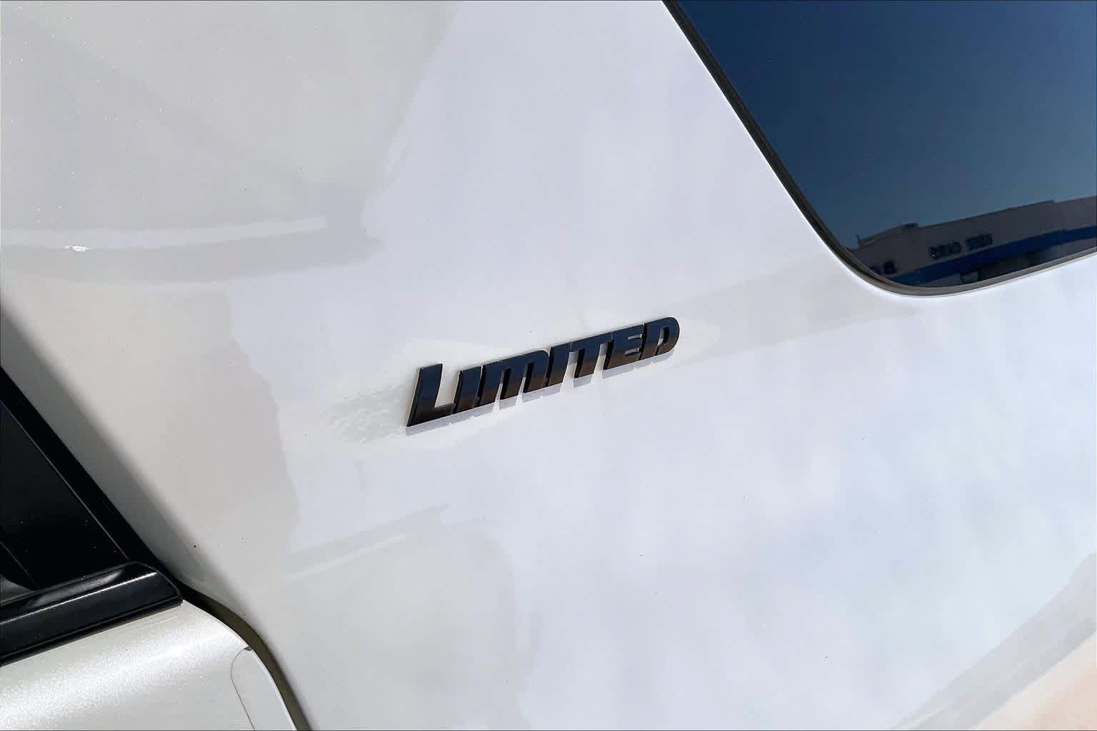 Used 2020 Toyota 4Runner Nightshade AWD/4WD image 11
