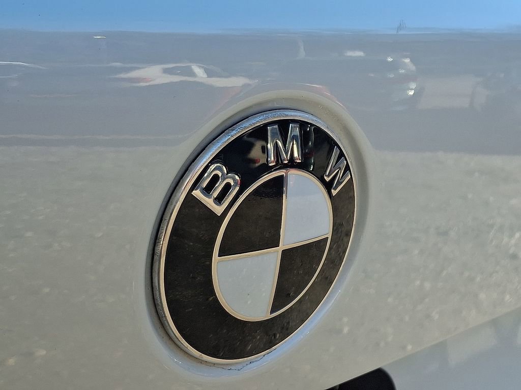 Used 2021 BMW X5 M w/ Executive Package image 29