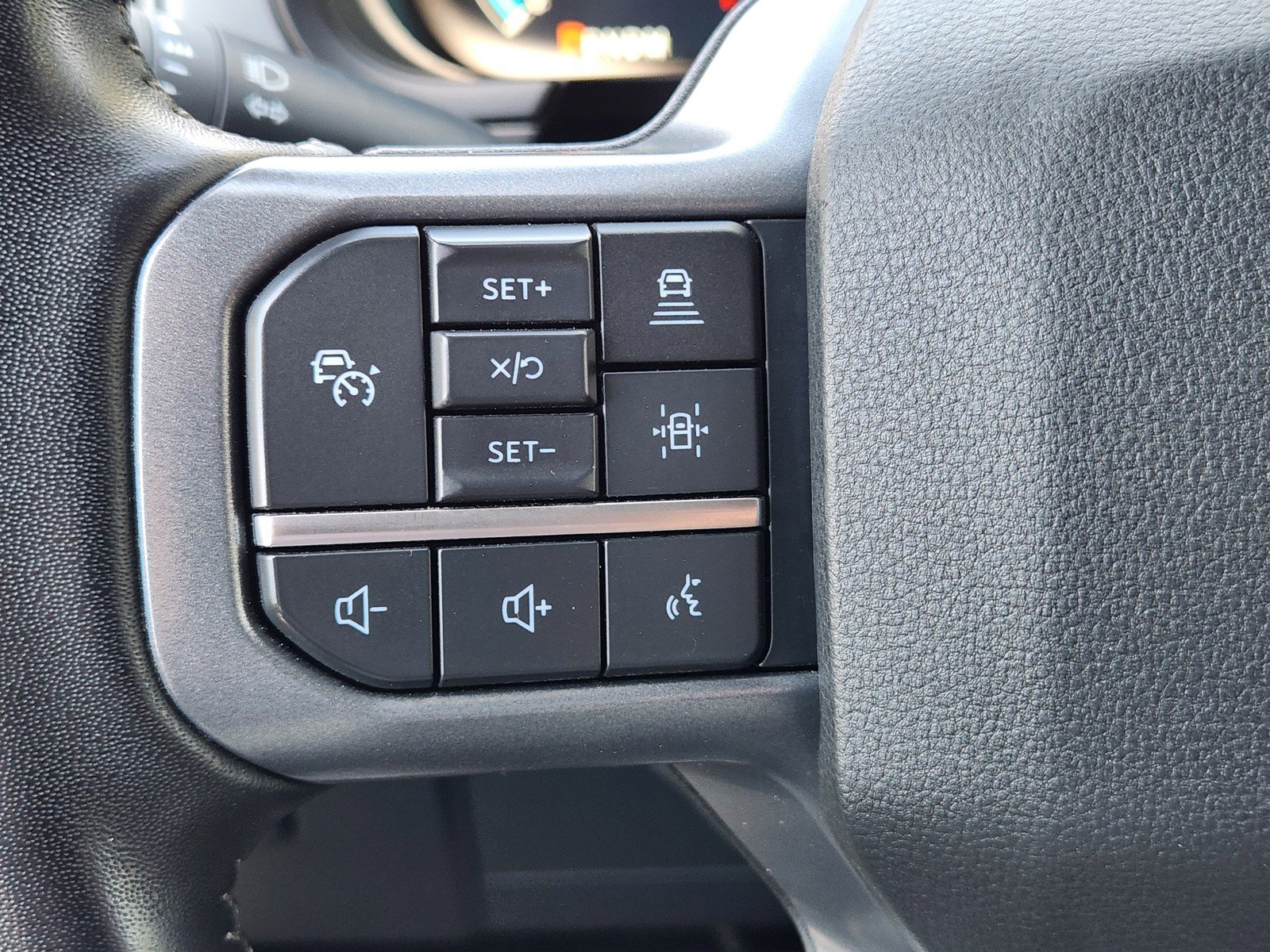 Used 2023 Ford F150 Lariat w/ Equipment Group 502A High AWD/4WD image 21