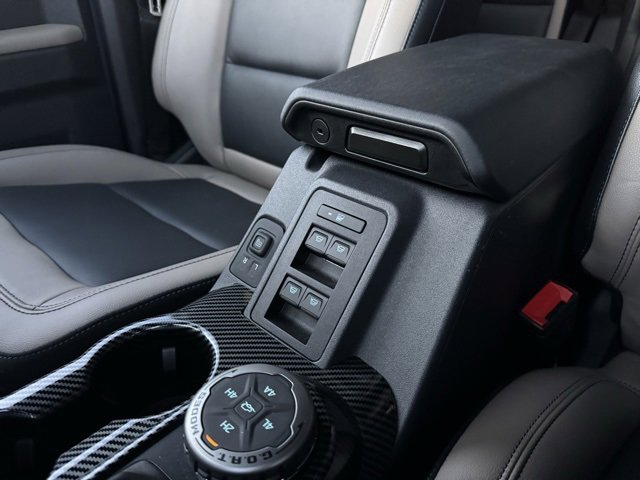 Used 2023 Ford Bronco Wildtrak image 25