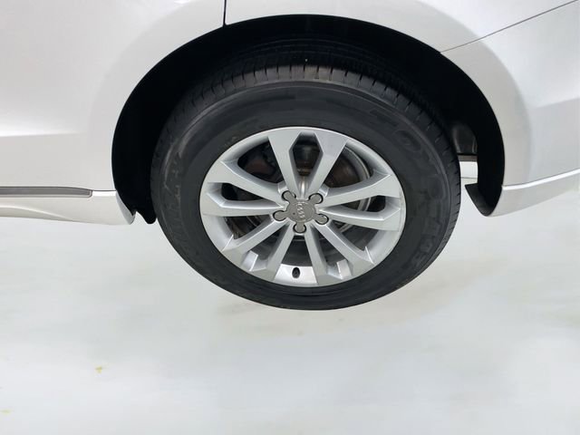 Used 2014 Audi Q5 2.0T Premium w/ Lighting Package AWD/4WD image 17