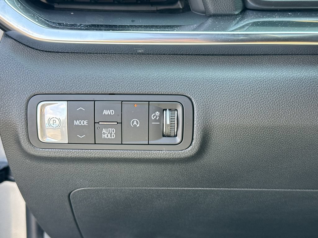 New 2026 GMC Terrain Elevation w/ Elevation Premium Package AWD/4WD image 19