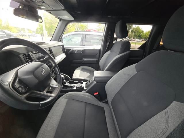 Used 2022 Ford Bronco Big Bend image 5