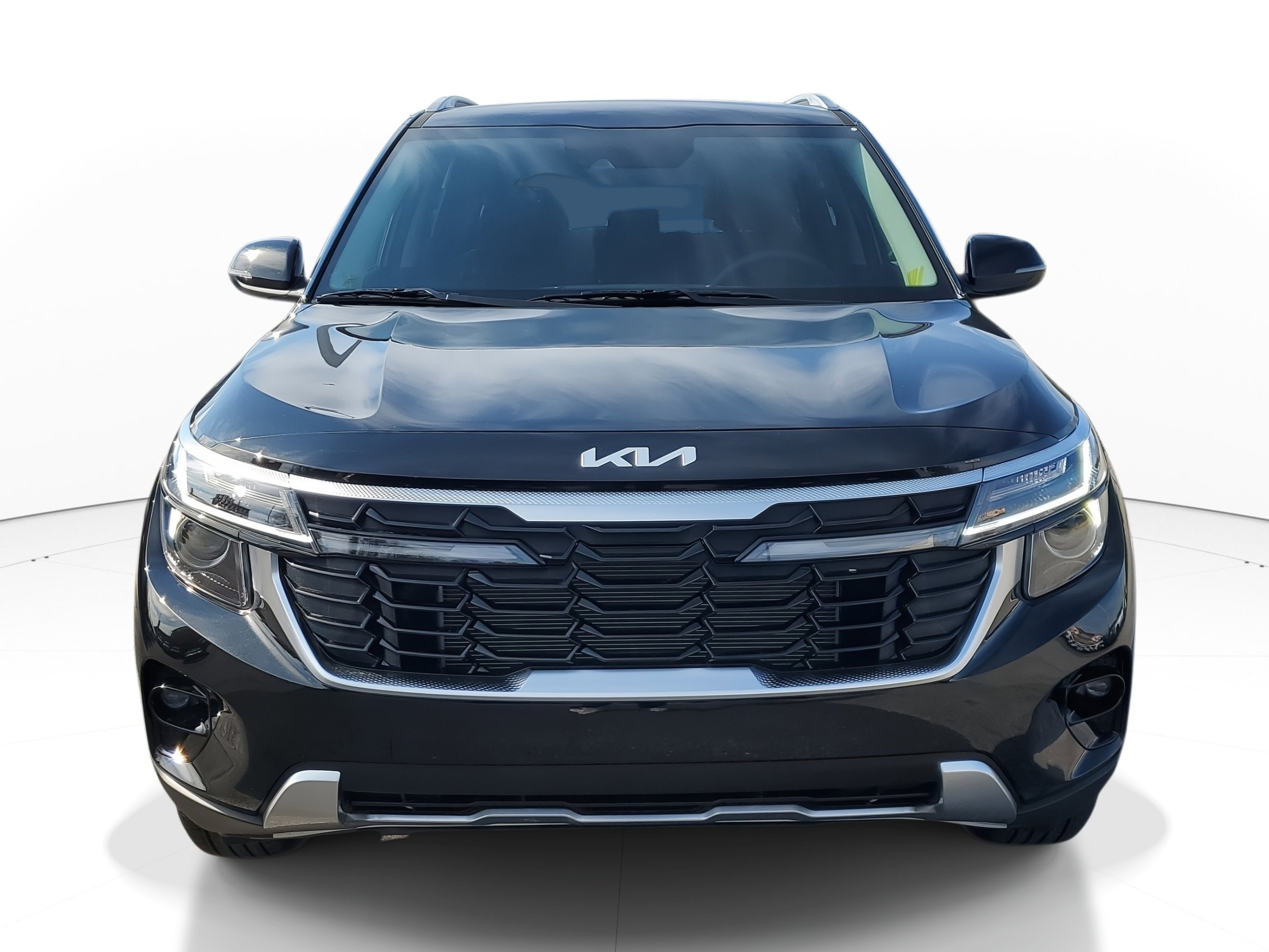 New 2026 Kia Seltos S FWD image 2