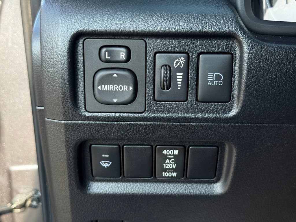 Used 2020 Toyota 4Runner TRD Off-Road Premium w/ Moonroof Package AWD/4WD image 40