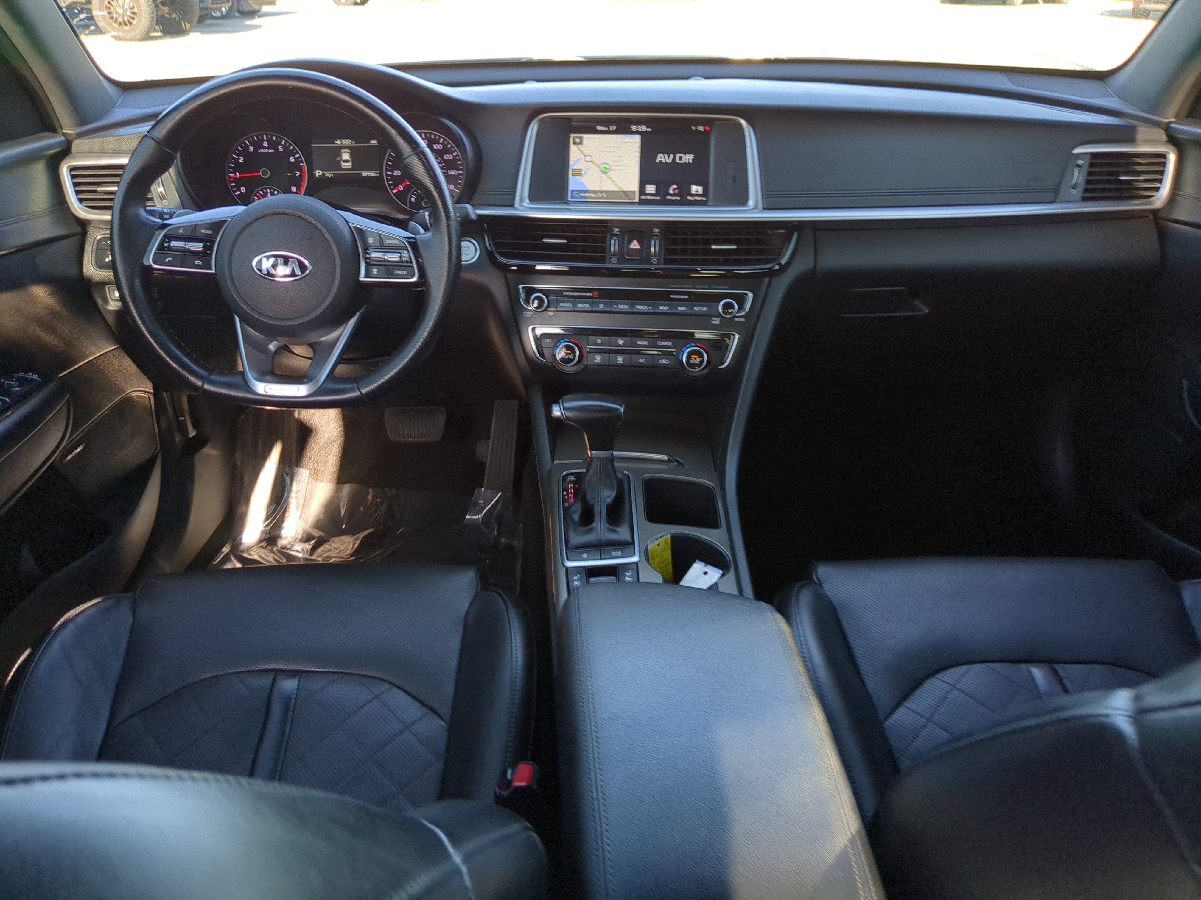 Certified 2019 Kia Optima SX w/ SX Limited (Black) Package image 12