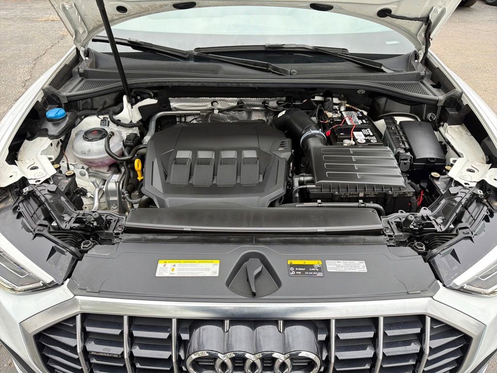 Used 2020 Audi Q3 2.0T Premium Plus image 38