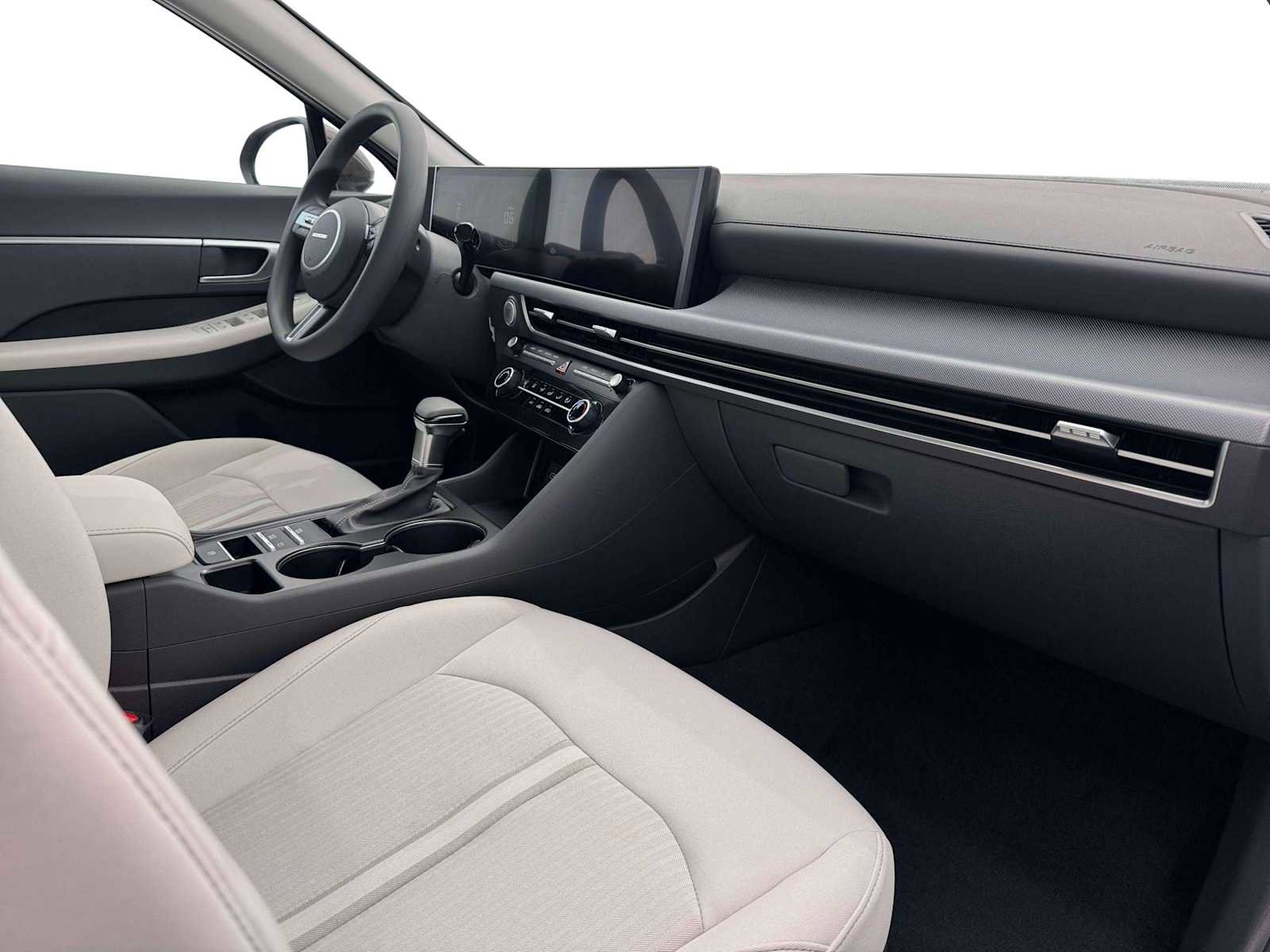 New 2026 Hyundai Sonata SE FWD image 15