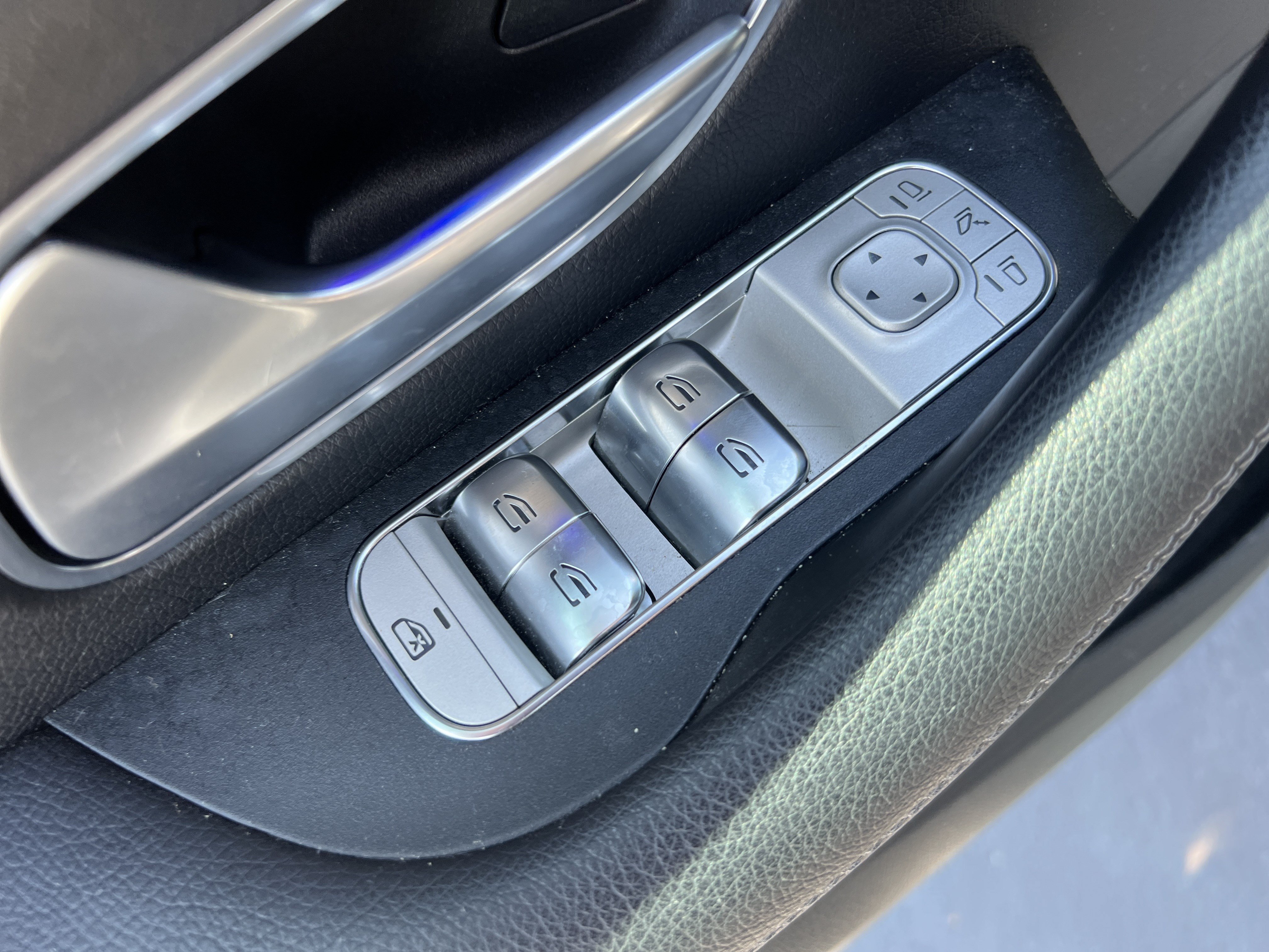 Certified 2025 Mercedes-Benz GLS 450 4MATIC image 15