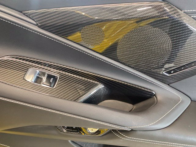 Used 2025 Chevrolet Corvette Z06 RWD image 14