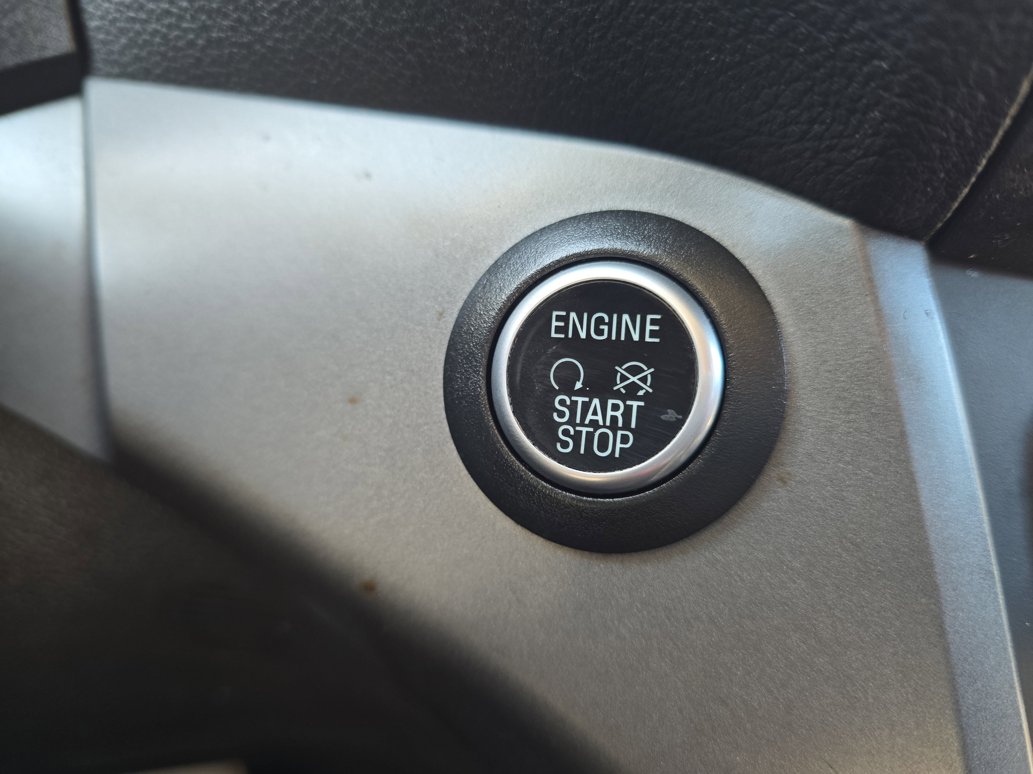 Used 2019 Ford Escape SE image 23