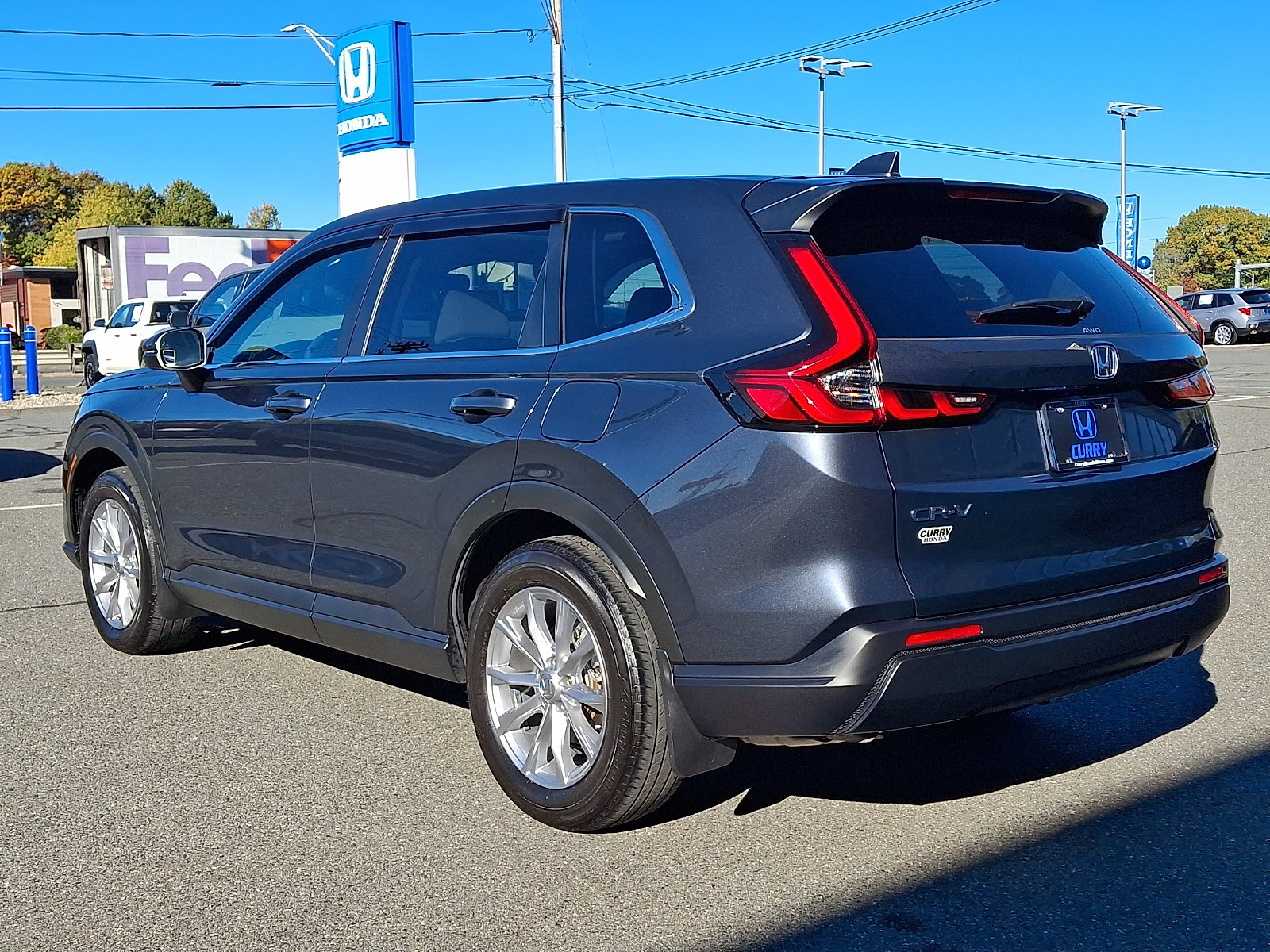 Used 2025 Honda CR-V EX image 6