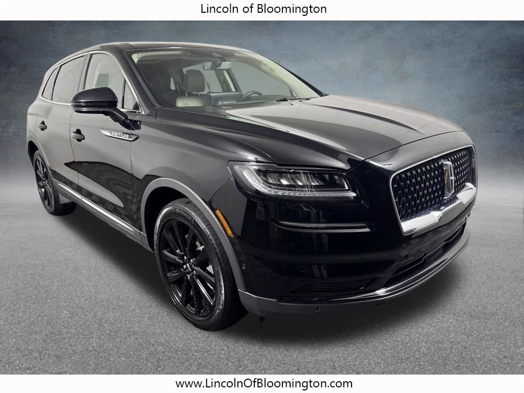 Certified 2023 Lincoln Nautilus Reserve w/ Equipment Group 201A AWD/4WD image 11