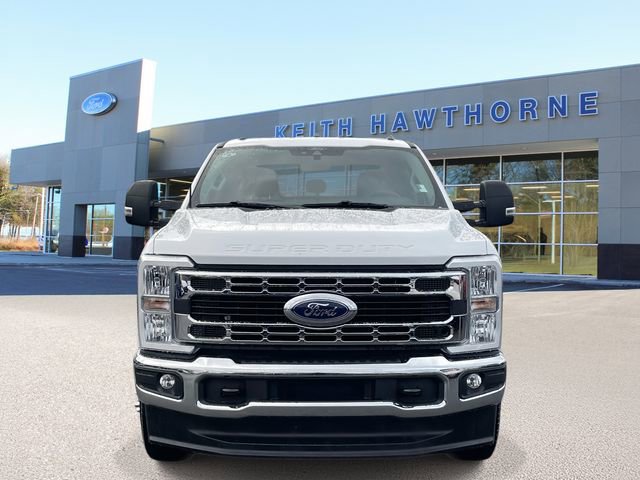 Certified 2025 Ford F350 XLT image 2