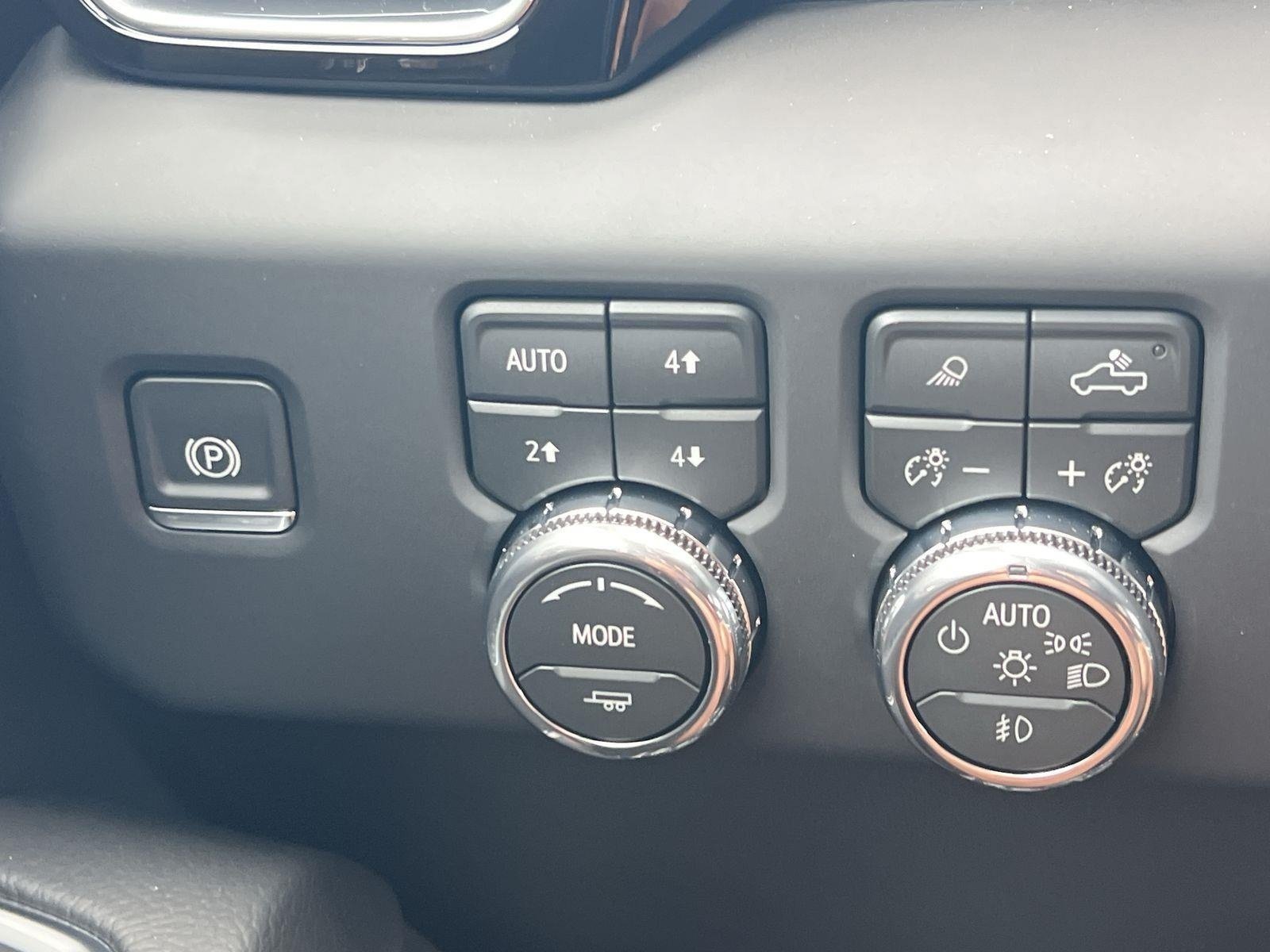 New 2026 GMC Sierra 3500 Denali AWD/4WD image 21