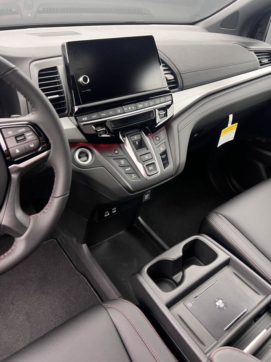New 2027 Honda Odyssey Sport-L image 5