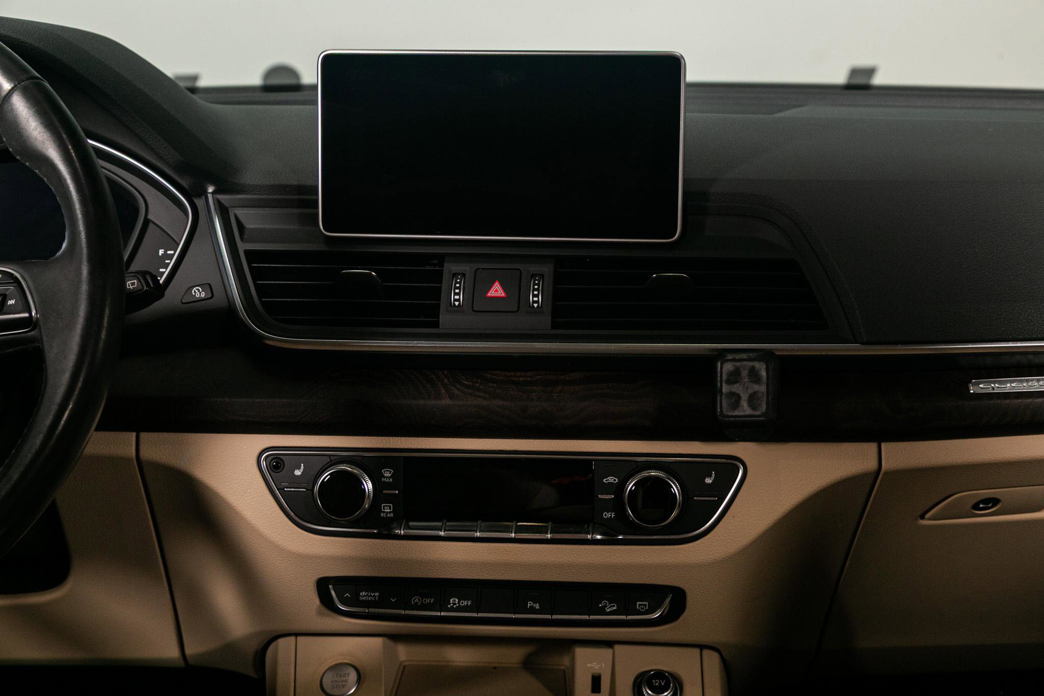 Used 2018 Audi Q5 2.0T Premium Plus w/ Premium Plus Package image 36