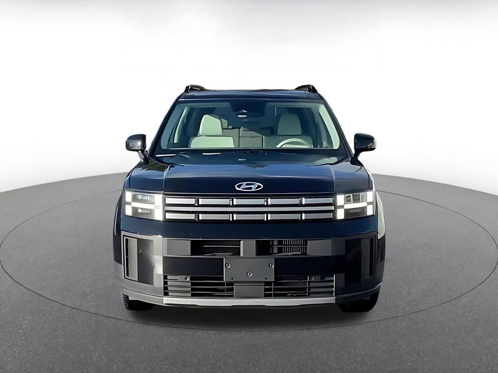 Used 2025 Hyundai Santa Fe SEL image 4