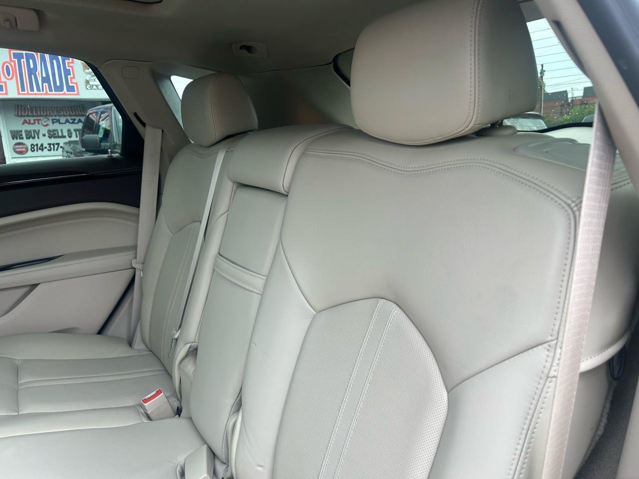 Used 2014 Cadillac SRX Performance AWD/4WD image 28