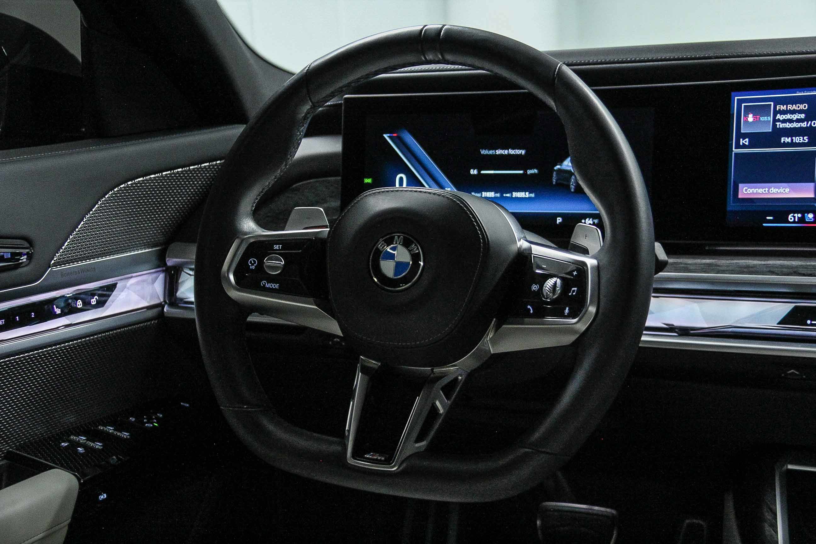 Certified 2024 BMW 760i xDrive w/ Executive Package AWD/4WD image 16
