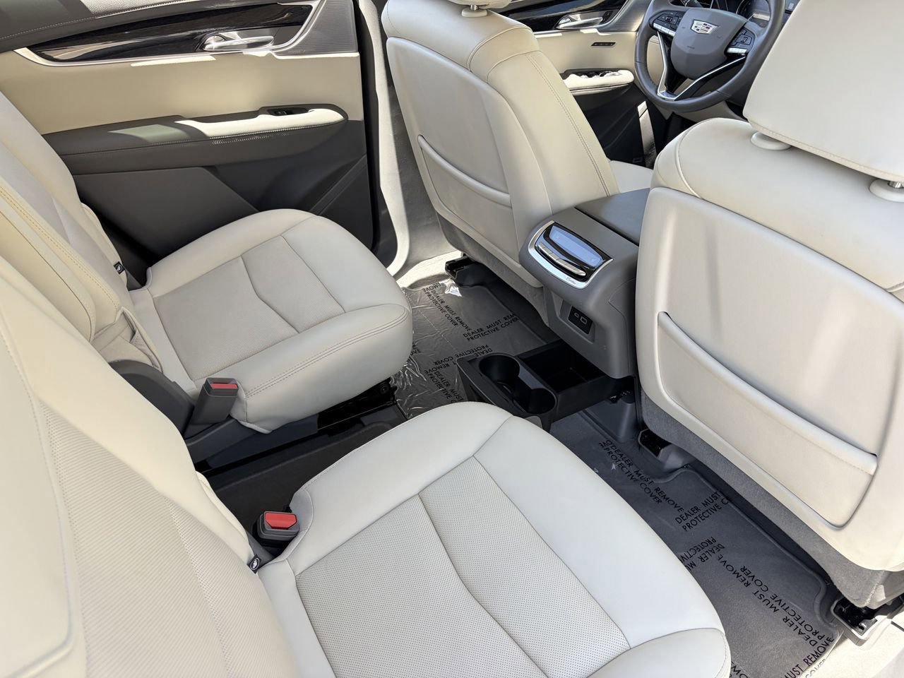 Certified 2023 Cadillac XT6 Premium Luxury FWD image 15