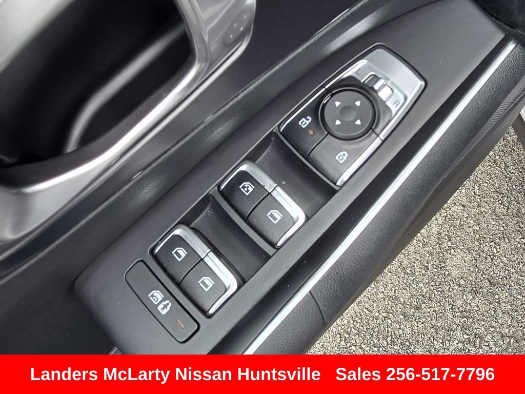 Used 2024 Dodge Durango GT image 24