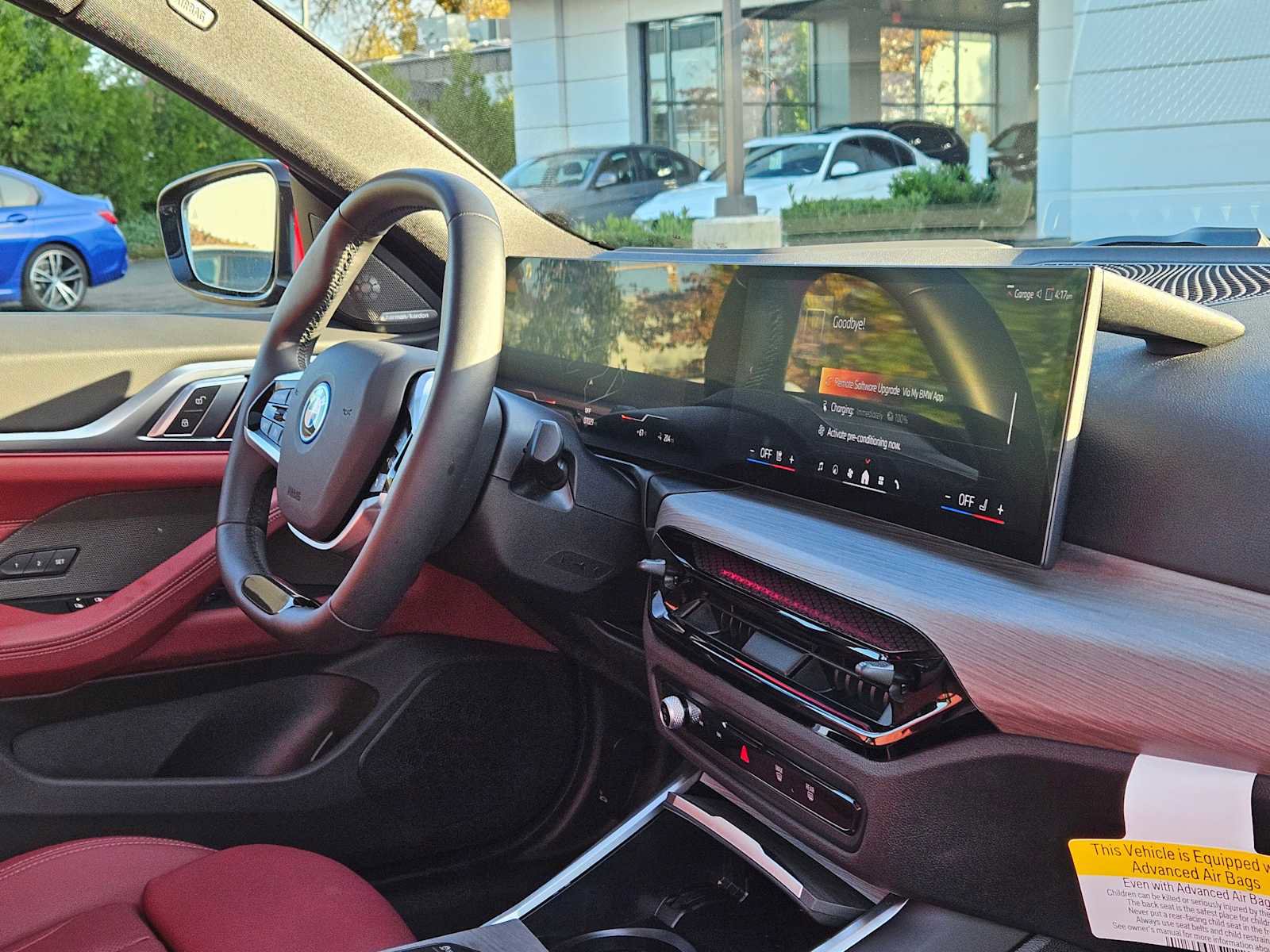 Used 2025 BMW i4 xDrive40i w/ Premium Package image 11