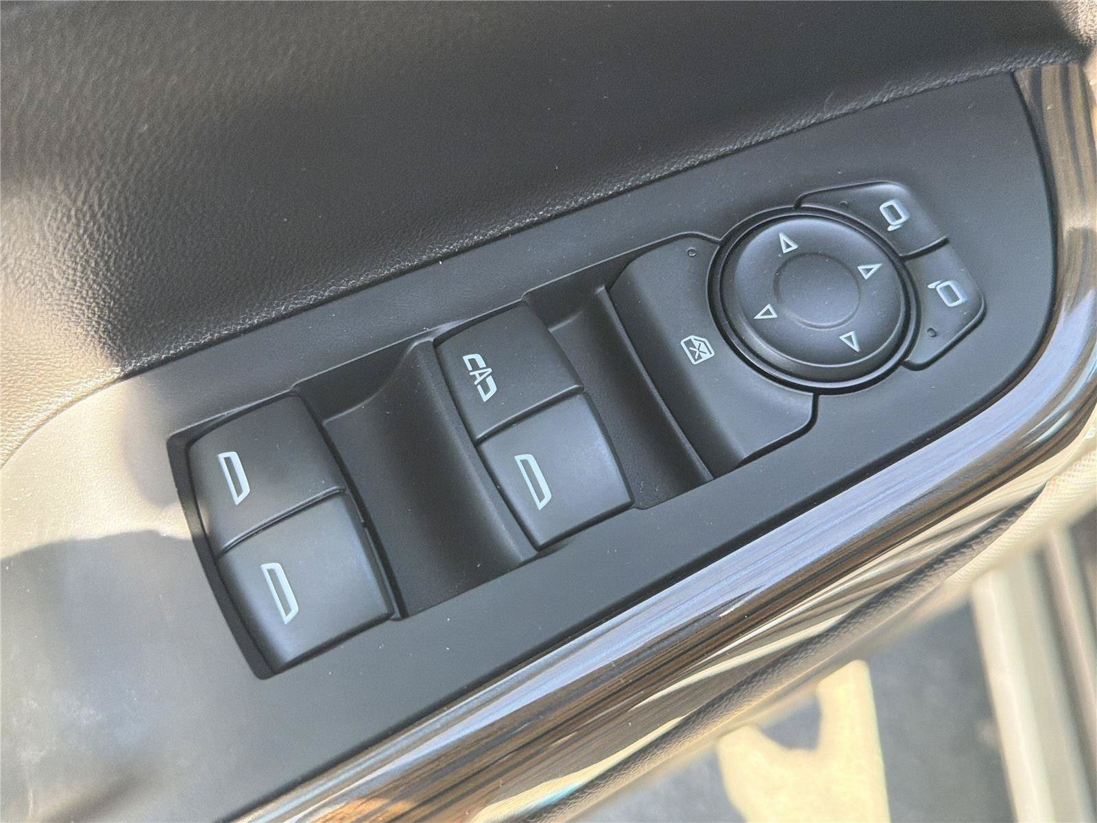 Used 2023 GMC Acadia SLE w/ Driver Convenience Package AWD/4WD image 26