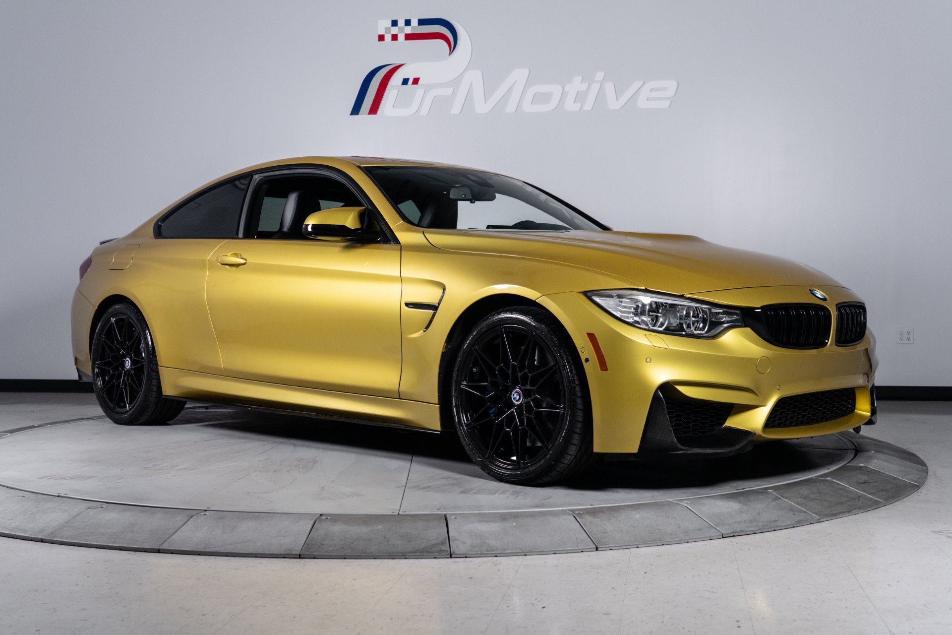 Used 2015 BMW M4 Coupe RWD image 38