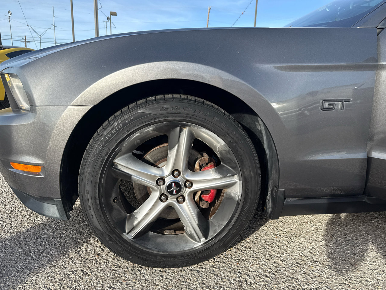 Used 2010 Ford Mustang GT image 24