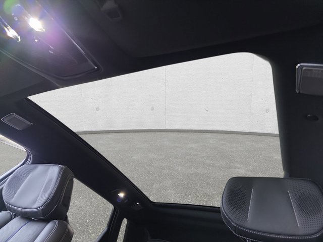 New 2026 Cadillac Lyriq Premium Sport image 30