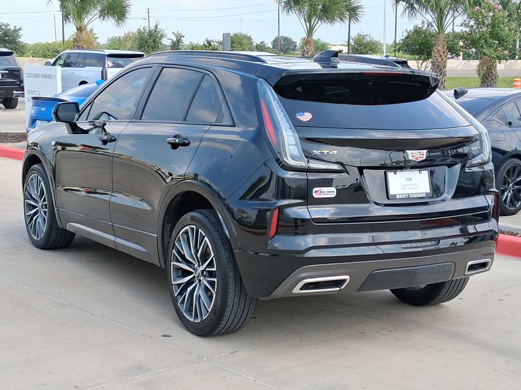 Used 2025 Cadillac XT4 Sport FWD image 4
