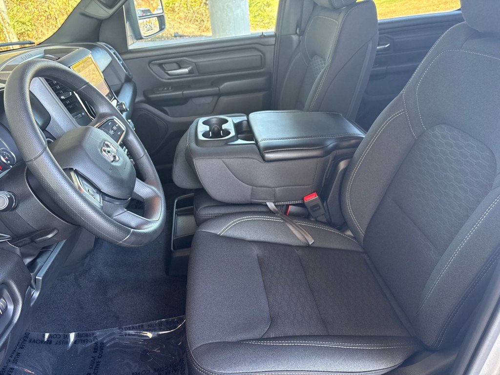 New 2026 RAM 1500 Classic Warlock image 38