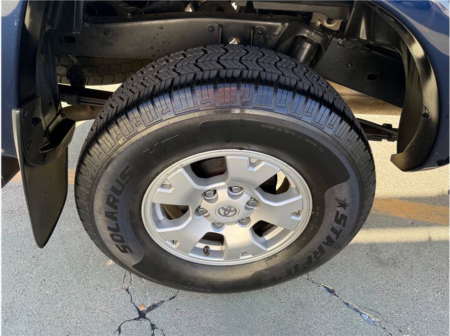 Used 2008 Toyota Tacoma PreRunner w/ SR5 Pkg #2 RWD image 15