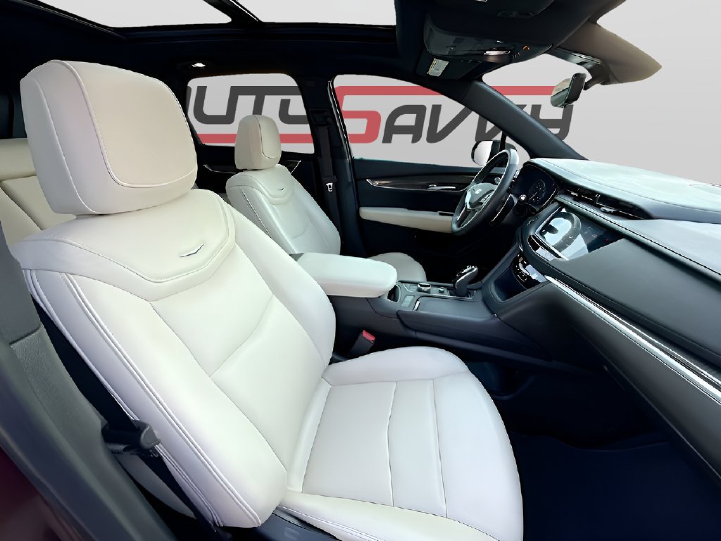 Used 2022 Cadillac XT5 Sportv w/ Technology Package AWD/4WD image 28