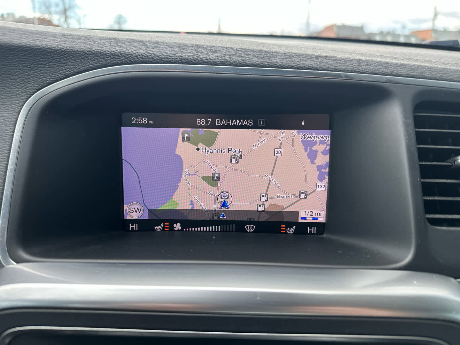 Used 2018 Volvo S60 T5 Inscription image 15