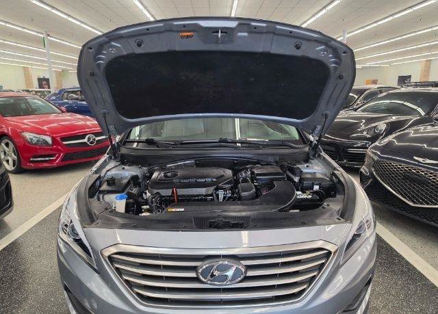 Used 2017 Hyundai Sonata SE FWD image 38