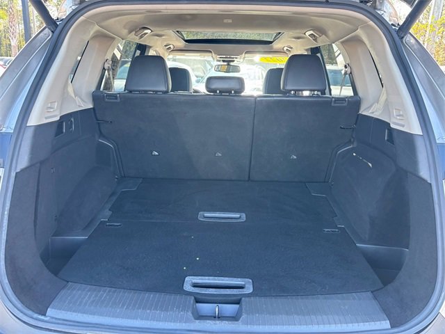 Used 2022 Nissan Rogue Platinum w/ Head-Up Display Package image 14