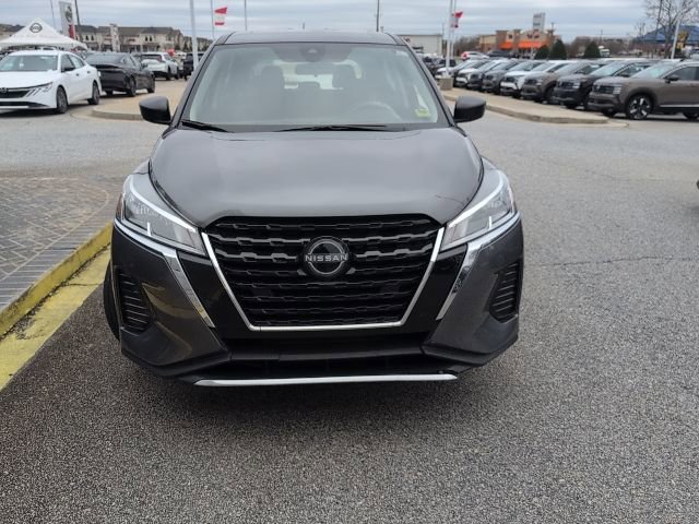 Used 2024 Nissan Kicks S image 5