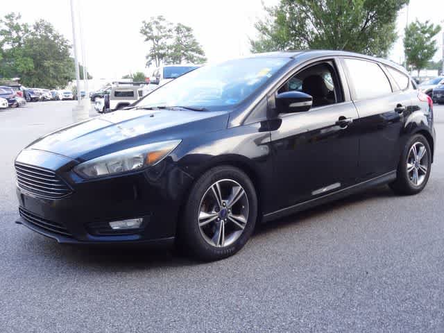 Used 2016 Ford Focus SE FWD image 2