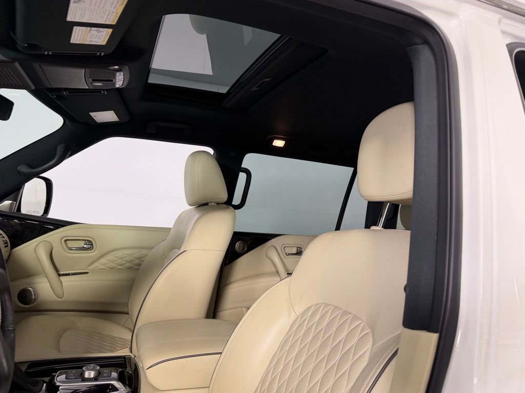 Used 2024 INFINITI QX80 Sensory image 24