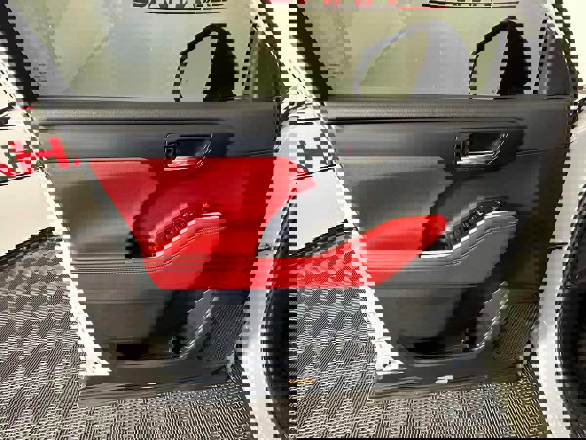 Used 2022 Toyota Highlander XSE image 15