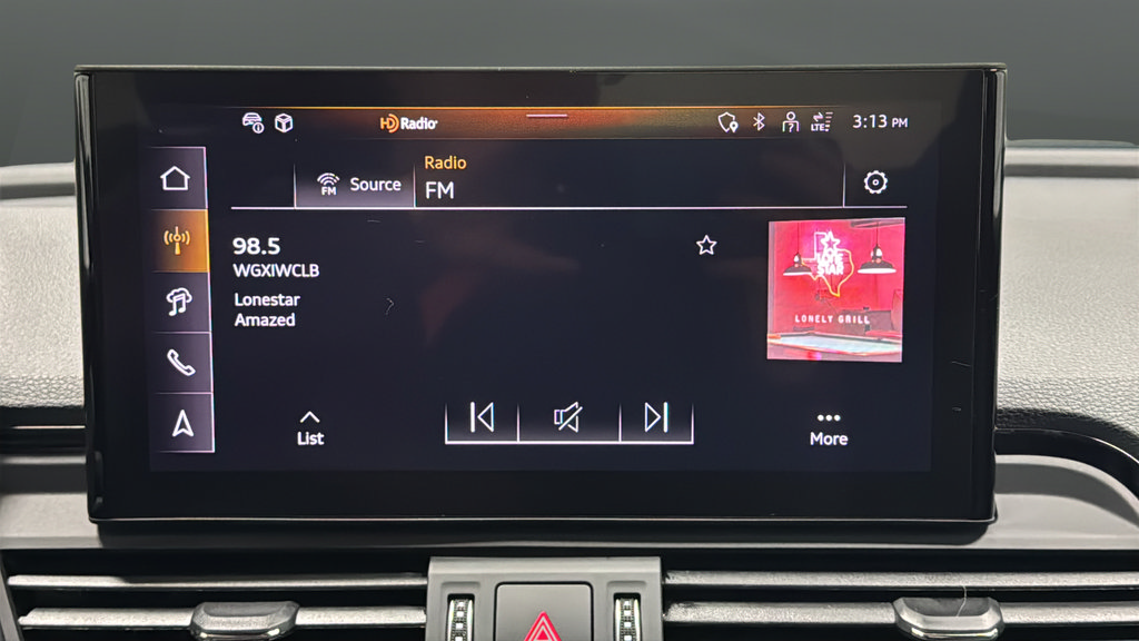 Used 2025 Audi Q5 e Premium Plus w/ Premium Plus Package AWD/4WD image 31