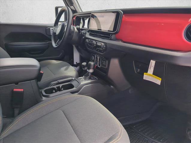 Used 2025 Jeep Gladiator Sport image 24