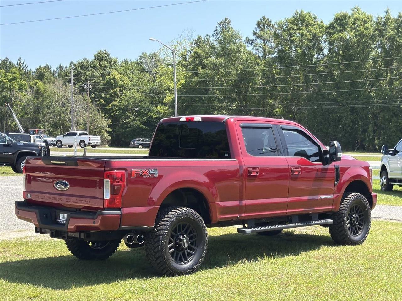 Used 2019 Ford F250 Lariat w/ Lariat Ultimate Package AWD/4WD image 8