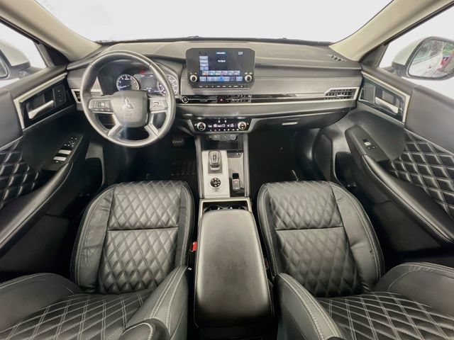 Used 2022 Mitsubishi Outlander SEL AWD/4WD image 32