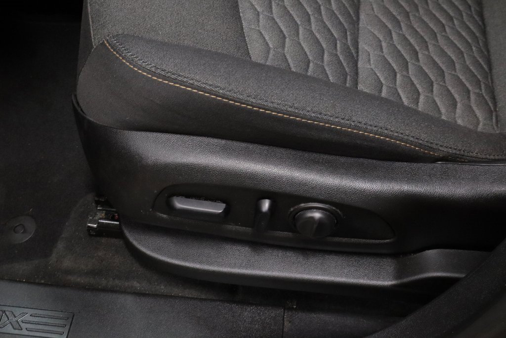 Used 2019 Chevrolet Equinox LT image 24