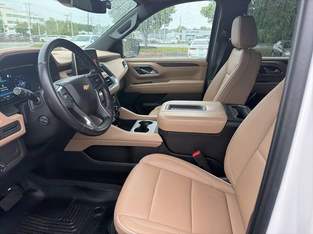 Used 2023 Chevrolet Suburban Premier AWD/4WD image 9