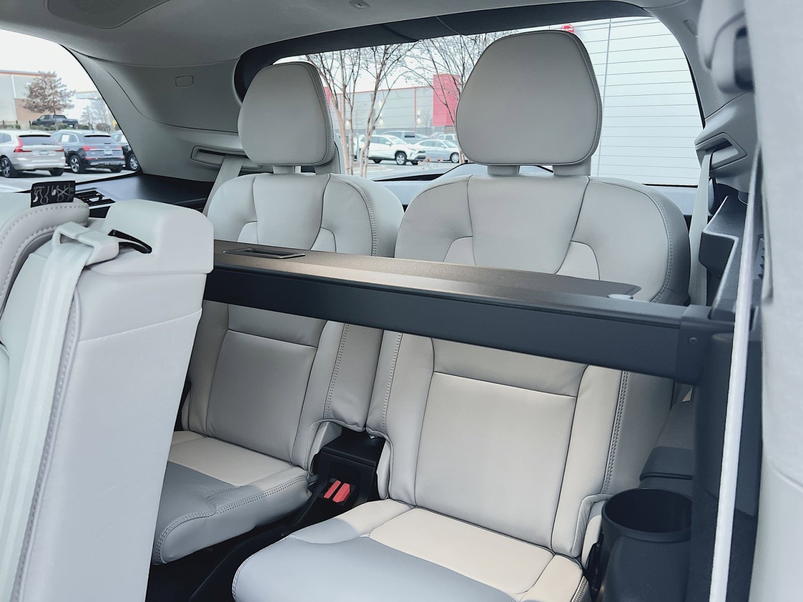New 2026 Volvo XC90 T8 Ultra w/ Lounge Package image 26